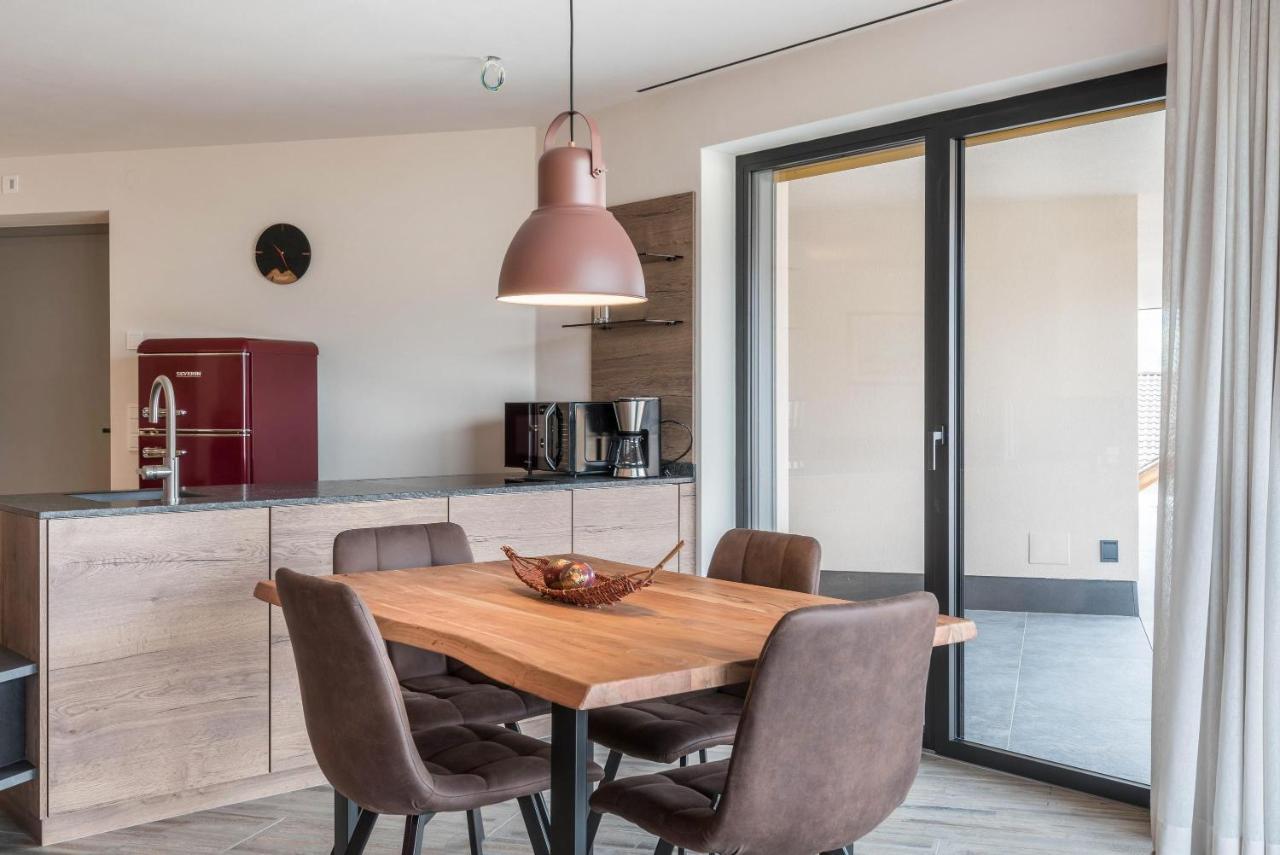 Aumia Apartment Rubin 피에 외부 사진
